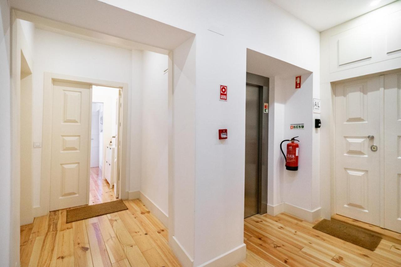 Whome Intendente Modern 1-Bed W/ Lift & Ac In Top Notch Location ลิสบอน ภายนอก รูปภาพ